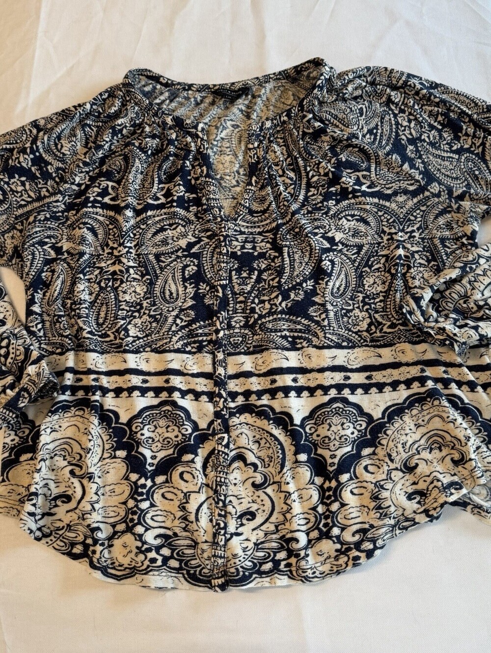 Lucky Brand Blue Paisley Boho Peasant Top Women’s Large Split Neck Long Sleeve